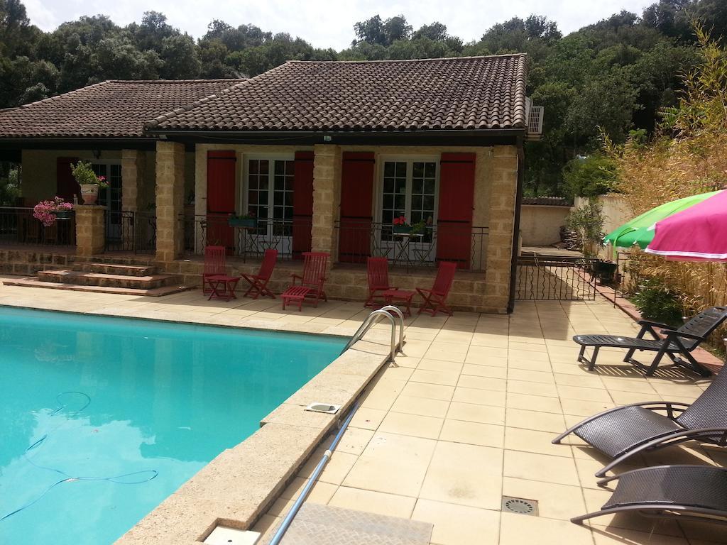 La Combe Joseph Remoulins Exterior foto