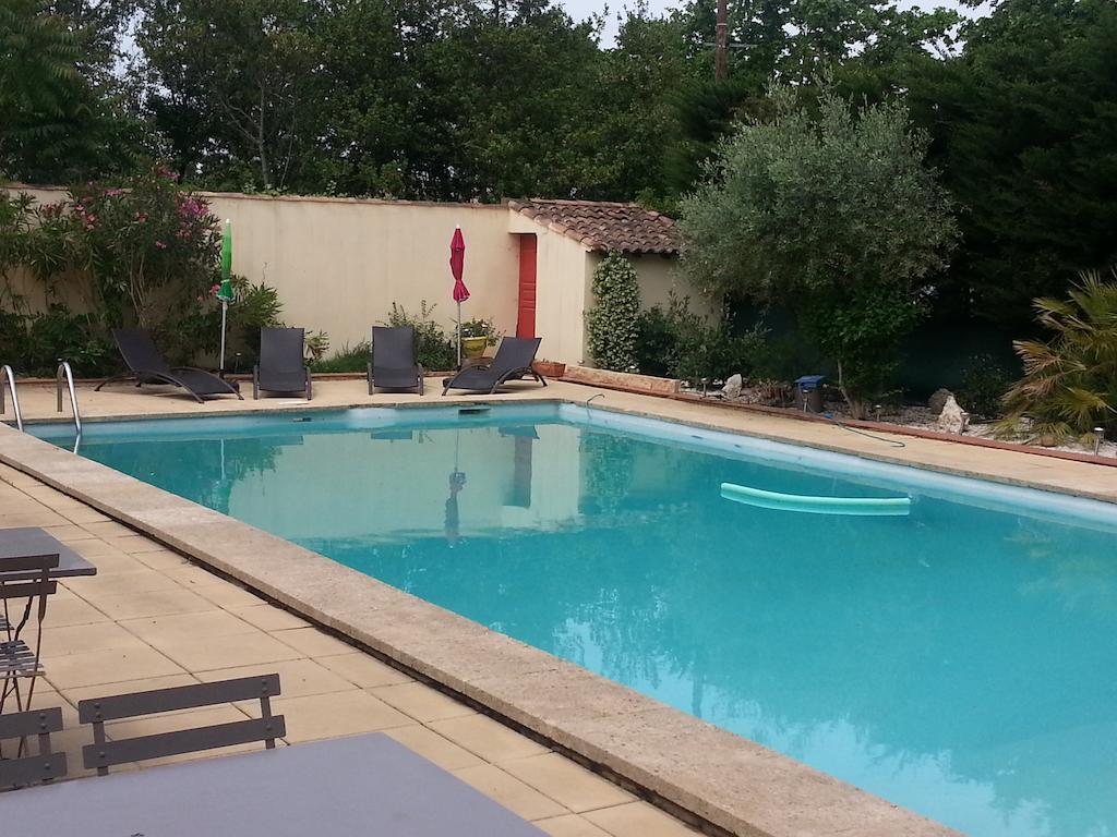 La Combe Joseph Remoulins Exterior foto